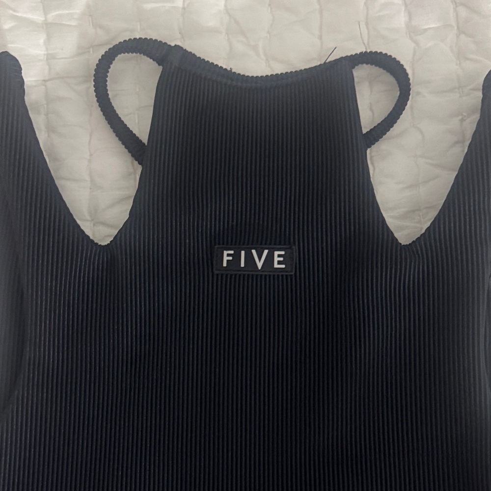 Five Black Ribbed Tank Top - Picture 3 of 4